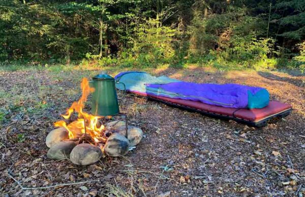 Outdoor Campingbett «Black Grizzly»