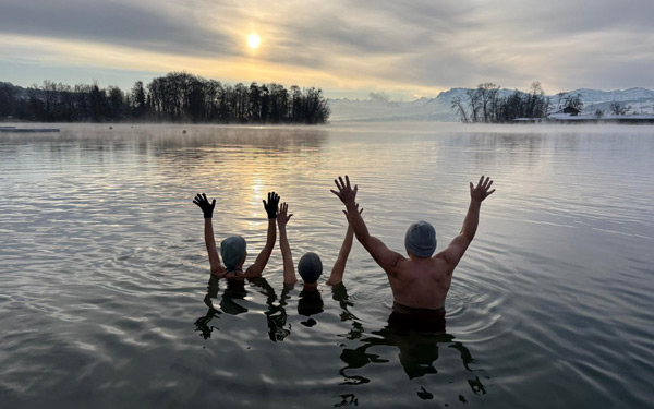 Eisbaden_HEIMisch-#147_Beitragsbild im Text_2_winterlicher Sempachersee